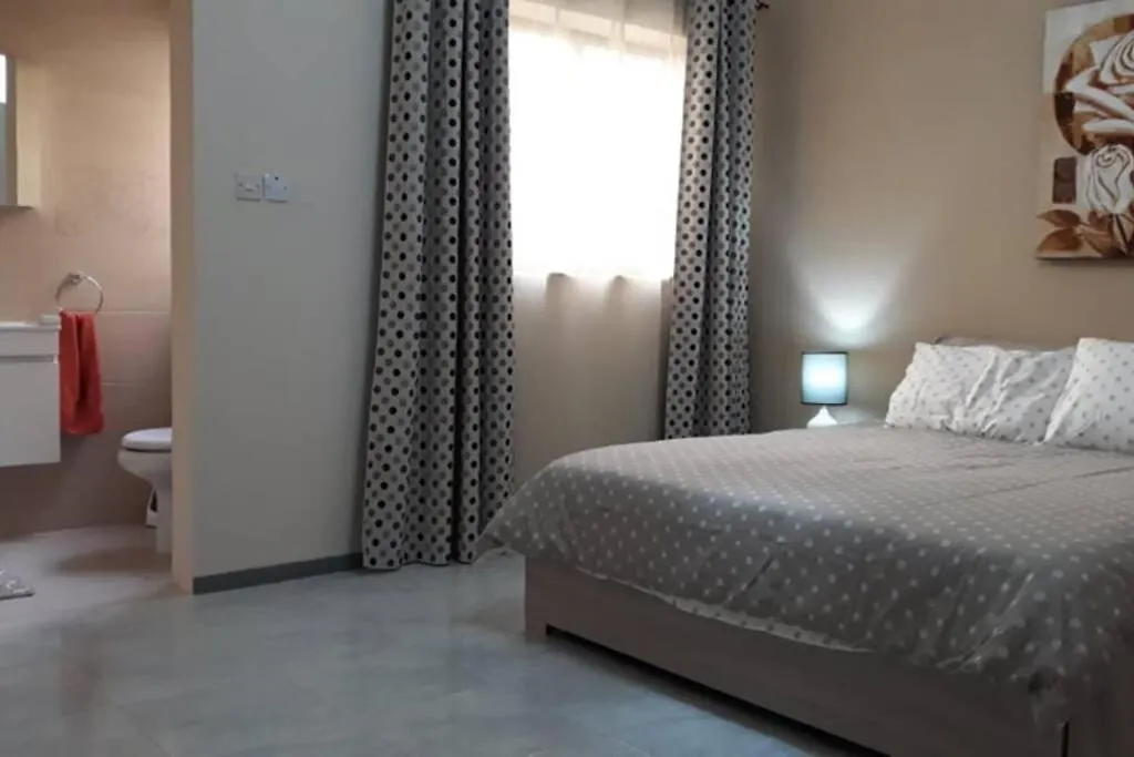 Ramzam - Spacious & Modern 3 Bedroom Apartment With Roof Terrace Marsaskala Malta