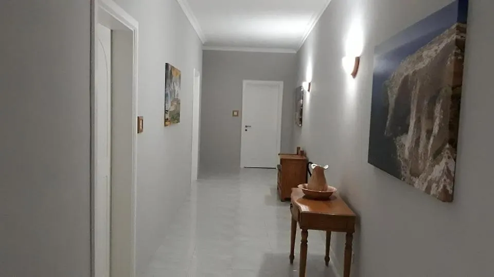 Ramzam - Spacious & Modern 3 Bedroom Apartment With Roof Terrace Marsaskala